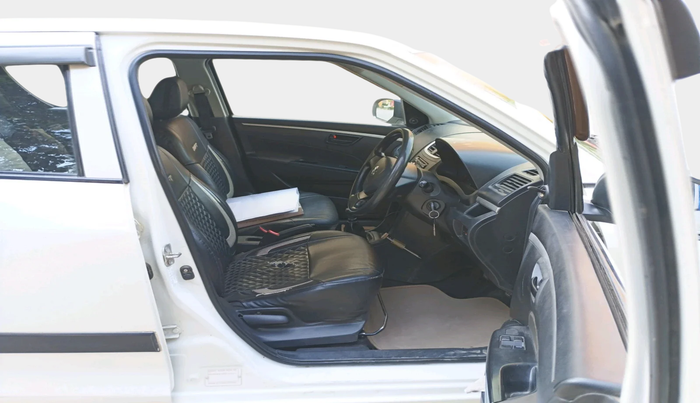 2017 Maruti Swift LXI, Petrol, Manual, 1,08,564 km, interior