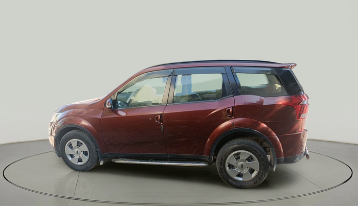 2018 Mahindra XUV500 W7 AT, Diesel, Automatic, 90,780 km, exterior