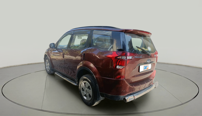 2018 Mahindra XUV500 W7 AT, Diesel, Automatic, 90,780 km, exterior