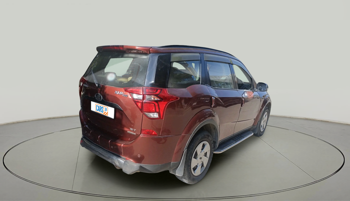 2018 Mahindra XUV500 W7 AT, Diesel, Automatic, 90,780 km, exterior