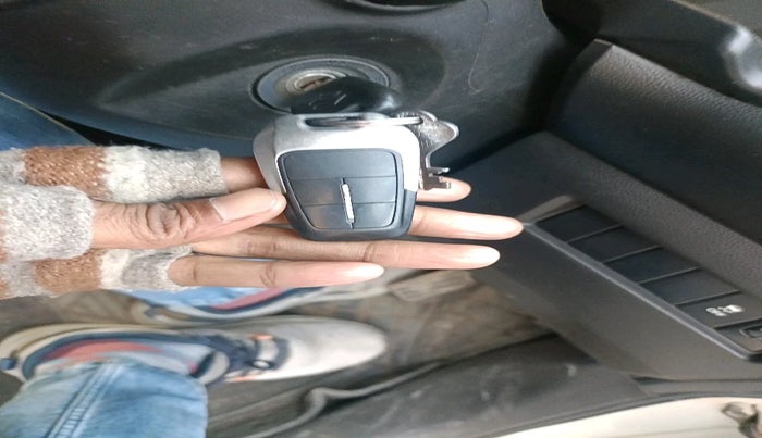 2023 Maruti Swift LXI, Petrol, Manual, 59,498 km, interior