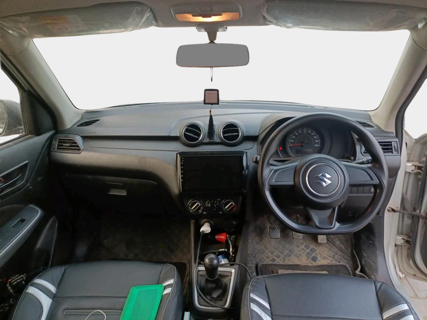 2023 Maruti Swift LXI, Petrol, Manual, 59,498 km, interior