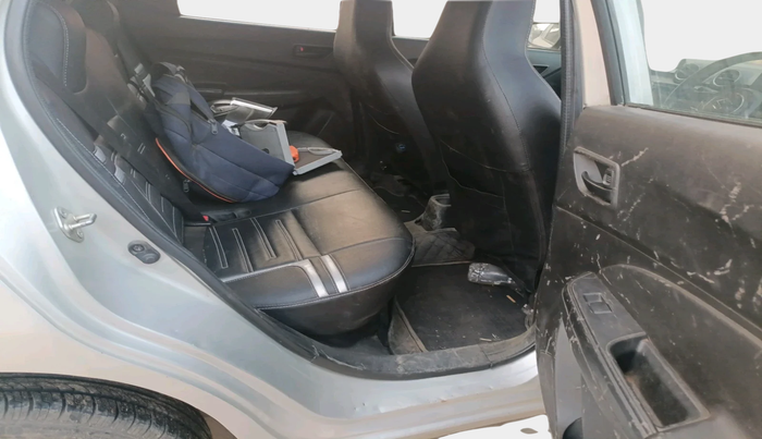 2023 Maruti Swift LXI, Petrol, Manual, 59,498 km, interior