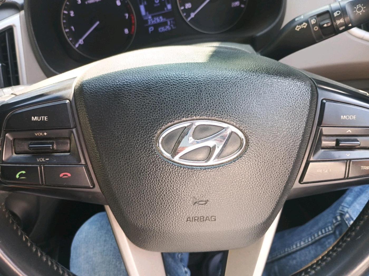 2017 Hyundai Creta SX PLUS AT 1.6 PETROL, Petrol, Automatic, 1,07,000 km, interior