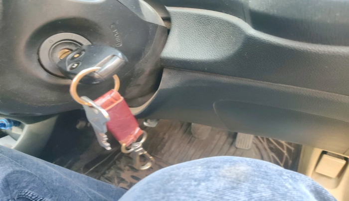 2015 Honda Brio S MT, Petrol, Manual, 83,546 km, interior