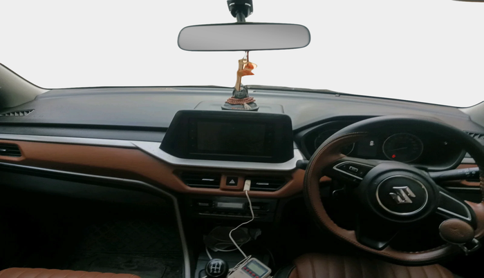 2022 Maruti BREZZA VXI SMART HYBRID, Petrol, Manual, 28,943 km, interior