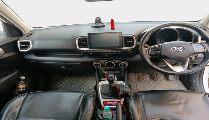 2022 Hyundai VENUE S+ 1.2, Petrol, Manual, 54,729 km, interior