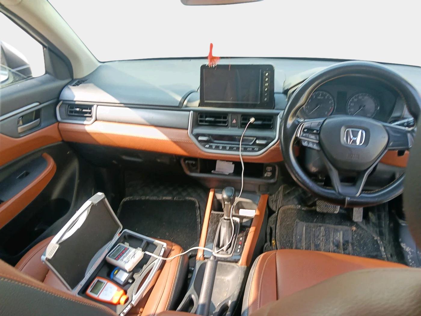 2024 Honda ELEVATE V CVT , Petrol, Automatic, 29,918 km, interior