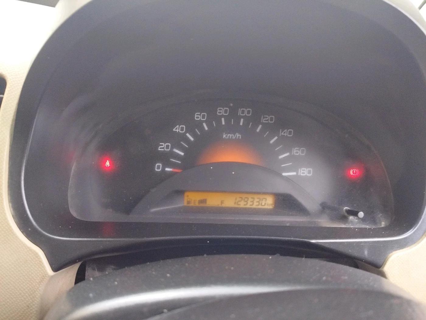 2017 Maruti Wagon R 1.0 LXI CNG, CNG, Manual, 1,29,330 km, interior
