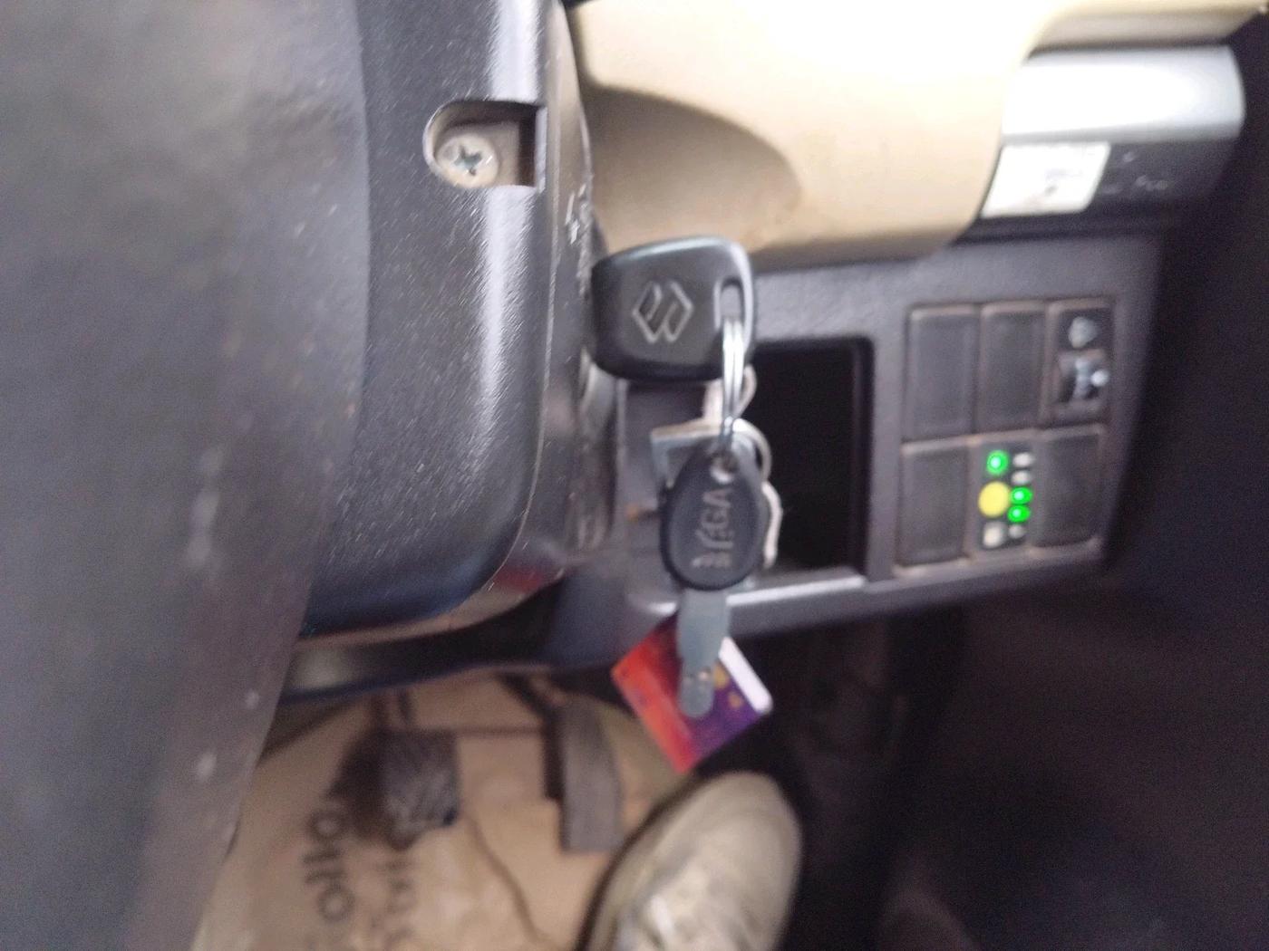 2017 Maruti Wagon R 1.0 LXI CNG, CNG, Manual, 1,29,330 km, interior