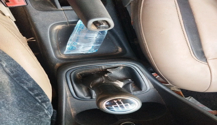 2011 Volkswagen Polo TRENDLINE 1.2L PETROL, Petrol, Manual, 93,343 km, interior