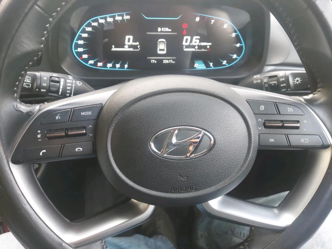 2023 Hyundai NEW I20 ASTA (O) 1.2 MT, Petrol, Manual, 22,617 km, interior