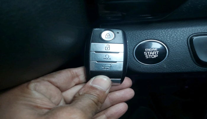 2022 KIA SELTOS HTK PLUS 1.5 IMT, Petrol, Manual, 21,860 km, interior