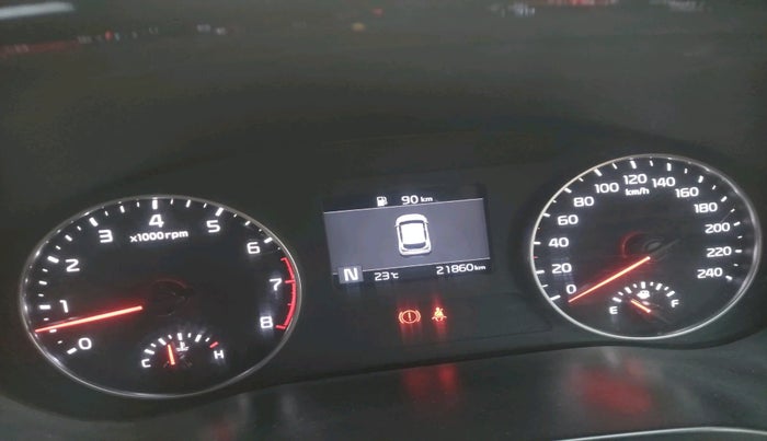 2022 KIA SELTOS HTK PLUS 1.5 IMT, Petrol, Manual, 21,860 km, interior