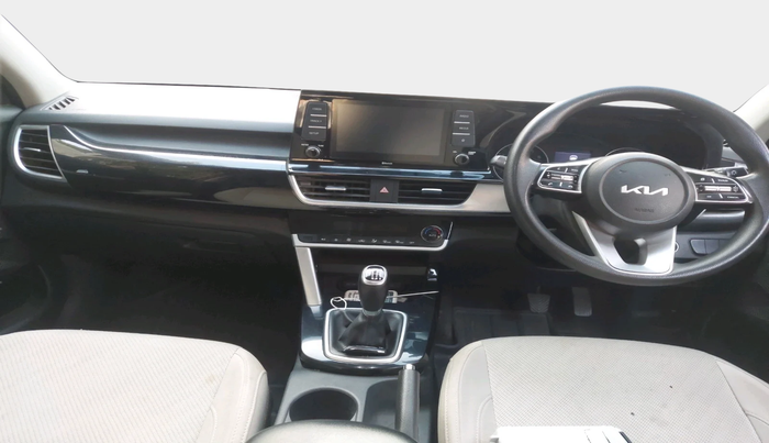 2022 KIA SELTOS HTK PLUS 1.5 IMT, Petrol, Manual, 21,860 km, interior