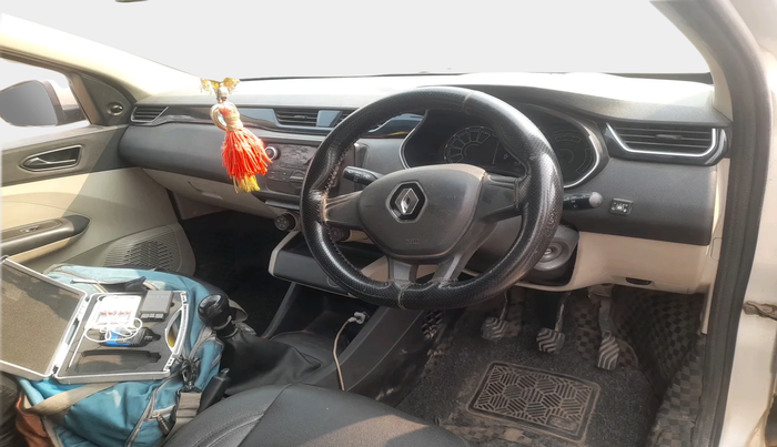 2019 Renault TRIBER RXL MT, Petrol, Manual, 1,11,684 km, interior