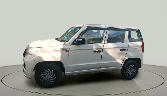 2018 Mahindra TUV300 T4 PLUS, Diesel, Manual, 99,935 km, exterior