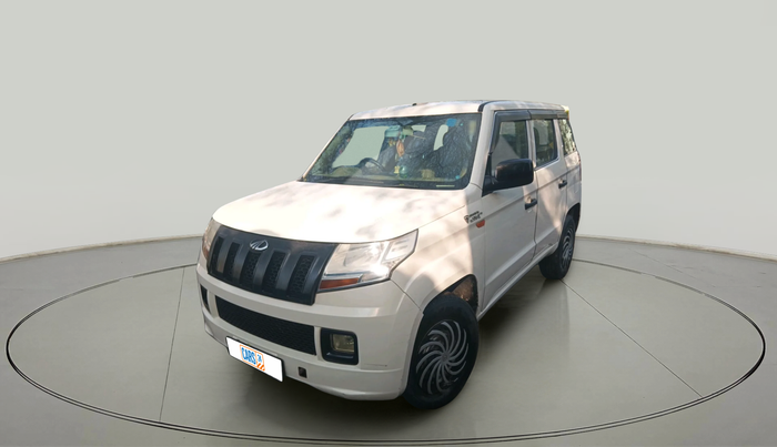 2018 Mahindra TUV300 T4 PLUS, Diesel, Manual, 99,935 km, exterior