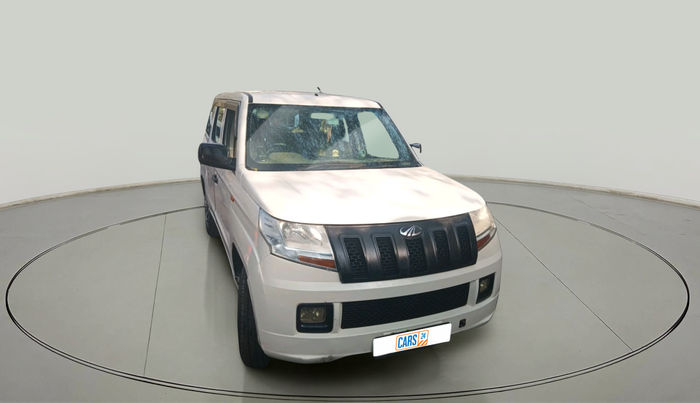 2018 Mahindra TUV300 T4 PLUS, Diesel, Manual, 99,935 km, exterior