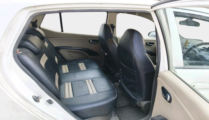 2012 Hyundai i10 SPORTZ 1.2, Petrol, Manual, 84,153 km, interior