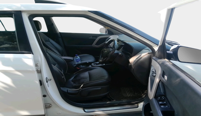 2017 Hyundai Creta SX PLUS AT 1.6 DIESEL, Diesel, Automatic, 1,05,609 km, interior