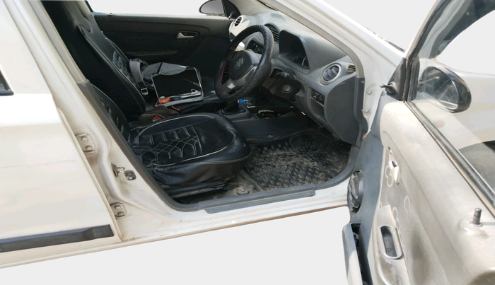 2013 Maruti Alto 800 LXI, Petrol, Manual, 1,24,203 km, interior