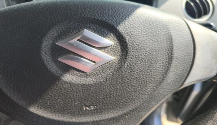 2011 Maruti Wagon R 1.0 VXI, Petrol, Manual, 1,06,905 km, interior