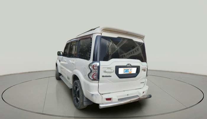 2017 Mahindra Scorpio S4 PLUS 1.99 INTELLI-HYBRID, Diesel, Manual, 46,642 km, exterior