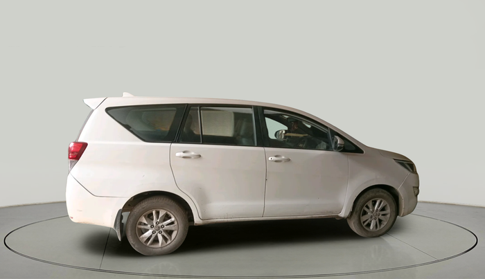 2018 Toyota Innova Crysta 2.4 G 7 STR, Diesel, Manual, 1,59,077 km, exterior