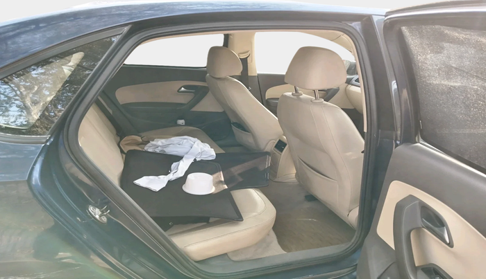 2015 Volkswagen Vento HIGHLINE PETROL AT, Petrol, Automatic, 78,589 km, interior