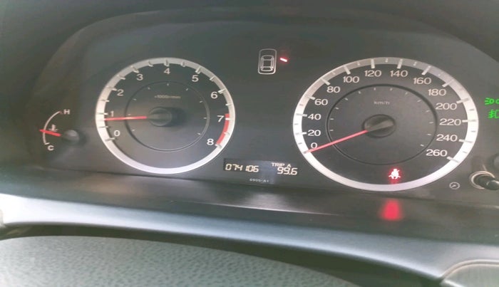 2011 Honda Accord 2.4L I-VTEC MT, Petrol, Manual, 74,106 km, interior