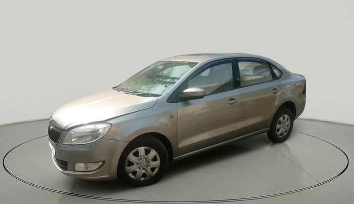 2013 Skoda Rapid PRESTIGE 1.6 TDI CR MT PLUS, Diesel, Manual, 2,28,972 km, exterior