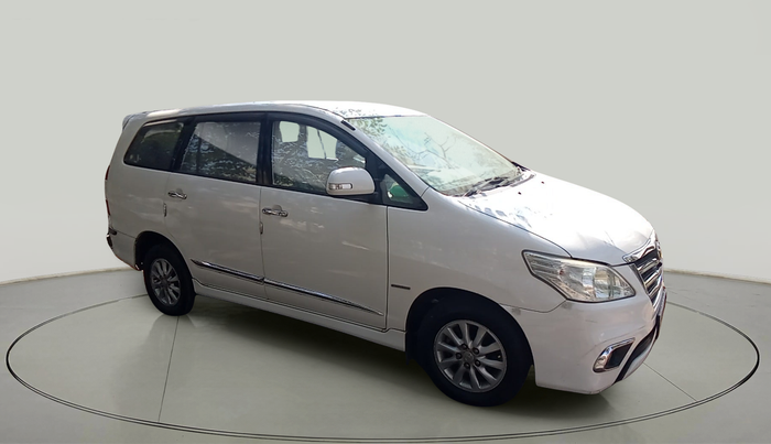 2014 Toyota Innova 2.5 VX 8 STR, Diesel, Manual, 1,60,560 km, exterior