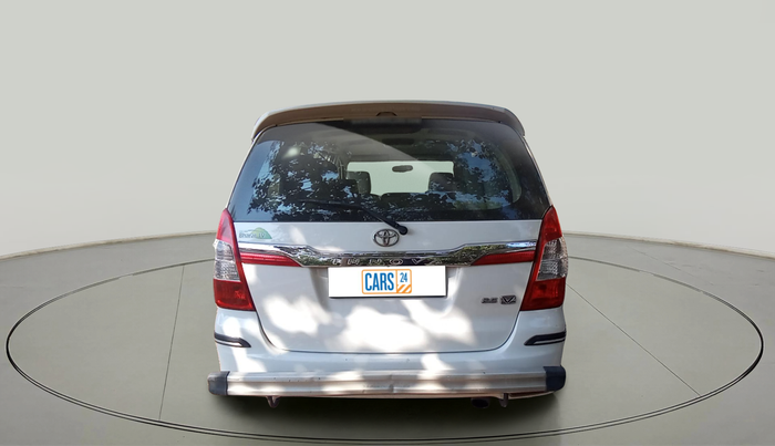 2014 Toyota Innova 2.5 VX 8 STR, Diesel, Manual, 1,60,560 km, exterior