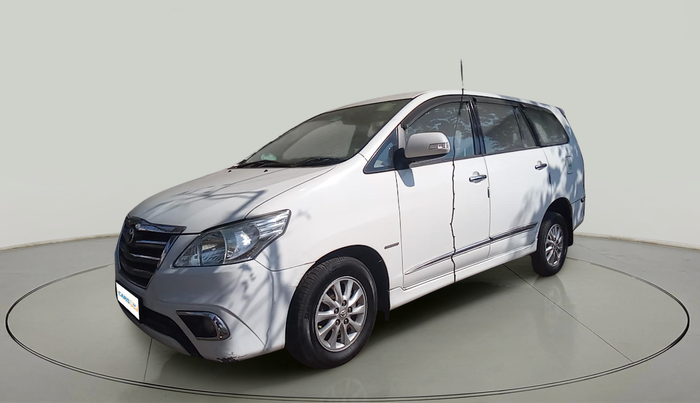 2014 Toyota Innova 2.5 VX 8 STR, Diesel, Manual, 1,60,560 km, exterior