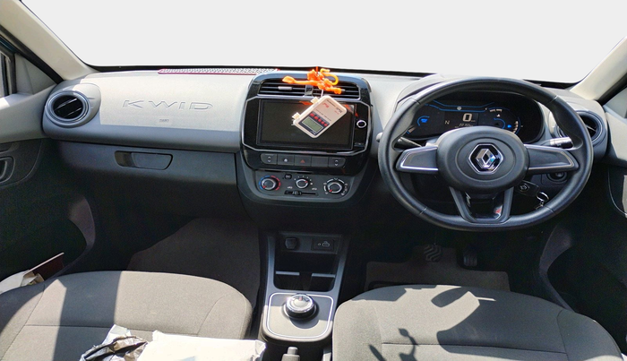 2021 Renault Kwid RXT 1.0 AMT (O), Petrol, Automatic, 22,155 km, interior