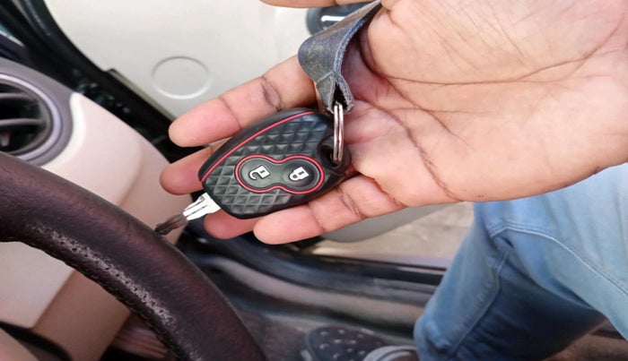 2014 Nissan Terrano XV D THP 110 PS, Diesel, Manual, 1,62,748 km, interior