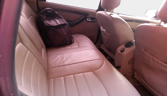 2014 Nissan Terrano XV D THP 110 PS, Diesel, Manual, 1,62,748 km, interior