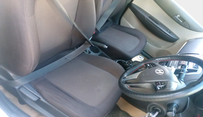 2013 Hyundai i20 SPORTZ 1.4 CRDI, Diesel, Manual, 1,28,293 km, interior