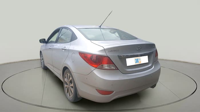 2013 Hyundai Verna FLUIDIC 1.6 VTVT SX, Petrol, Manual, 1,18,890 km, exterior