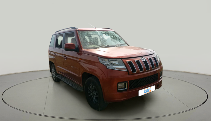 2016 Mahindra TUV300 T8, Diesel, Manual, 1,39,442 km, exterior