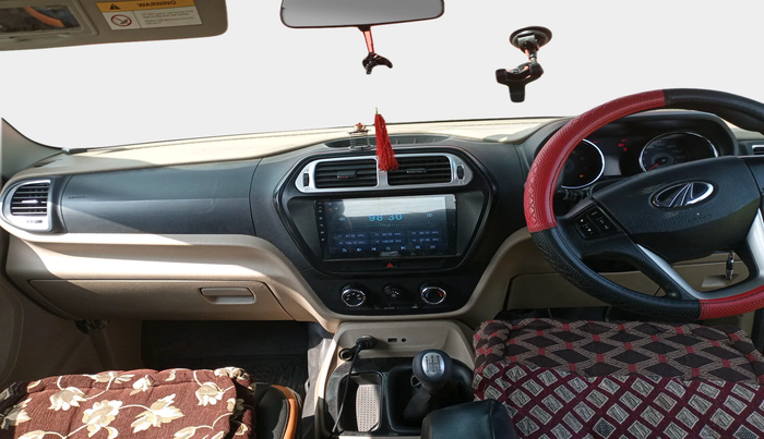 2016 Mahindra TUV300 T8, Diesel, Manual, 1,39,442 km, interior
