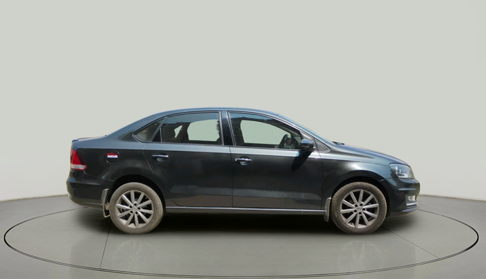 2016 Volkswagen Vento HIGHLINE 1.5 AT, Diesel, Automatic, 75,978 km, exterior
