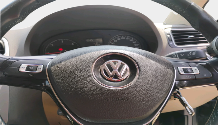 2016 Volkswagen Vento HIGHLINE 1.5 AT, Diesel, Automatic, 75,978 km, interior