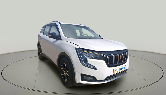 2022 Mahindra XUV700 AX 5 D MT 7 STR, Diesel, Manual, 18,968 km, exterior