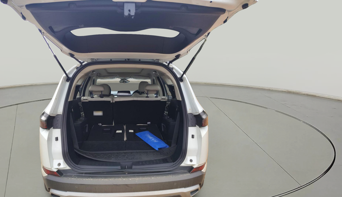 2022 Tata Safari XZ PLUS, Diesel, Manual, 80,573 km, exterior