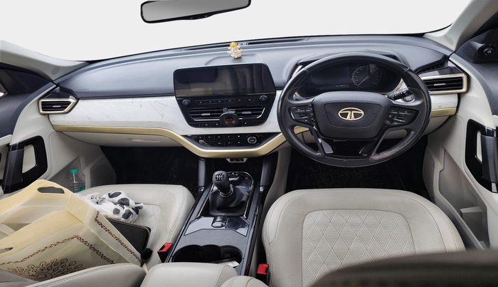 2022 Tata Safari XZ PLUS, Diesel, Manual, 80,573 km, interior