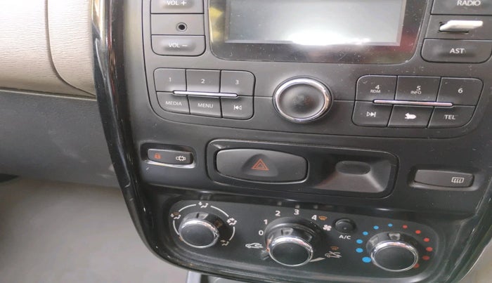 2014 Renault Duster 85 PS RXL DIESEL, Diesel, Manual, 2,07,200 km, interior