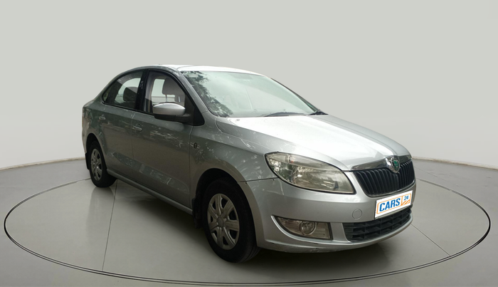 2012 Skoda Rapid AMBITION 1.6 TDI CR MT PLUS, Diesel, Manual, 90,303 km, exterior