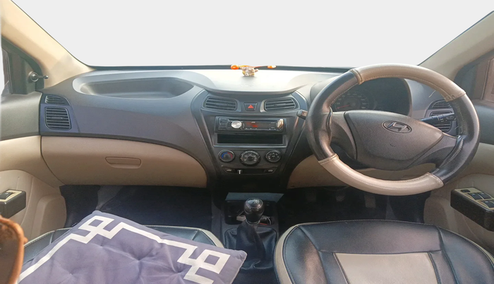 2013 Hyundai Eon D-LITE+, Petrol, Manual, 93,813 km, interior